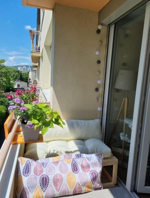 Apartmán Superbe T3 Cosy, Parking Gratuit + Balcon Riom Exteriér fotografie